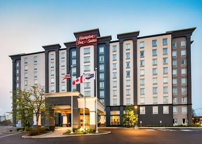 Hampton Inn & Suites By Hilton Toronto Airport