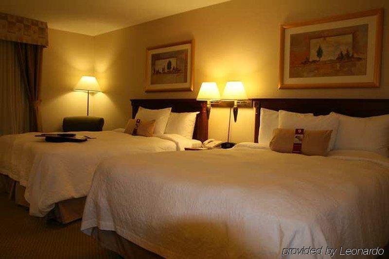 Hampton & By Hilton Toronto Airport 3* Mississauga