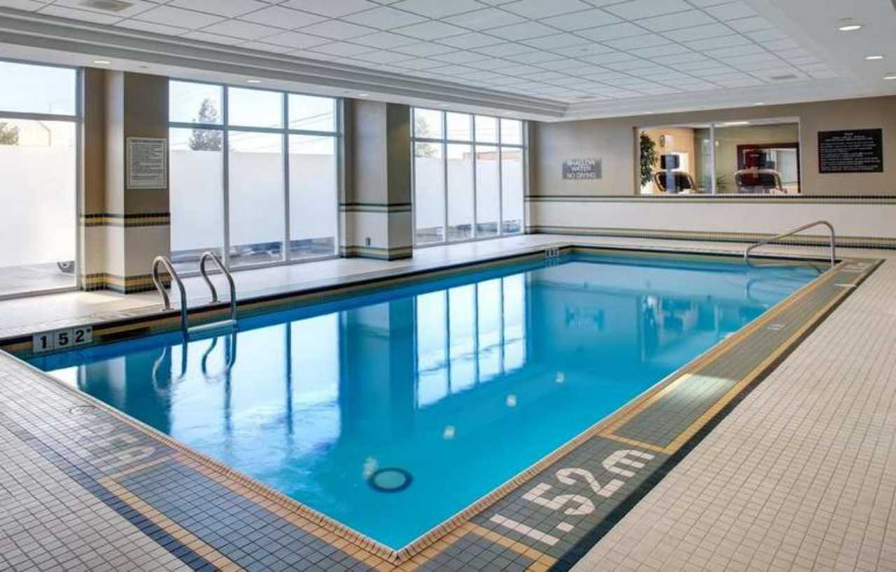 Hampton & By Hilton Toronto Airport Hotel 3*